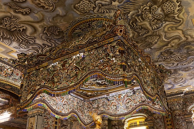 Hué-Tombeau de Khaï Dinh-051